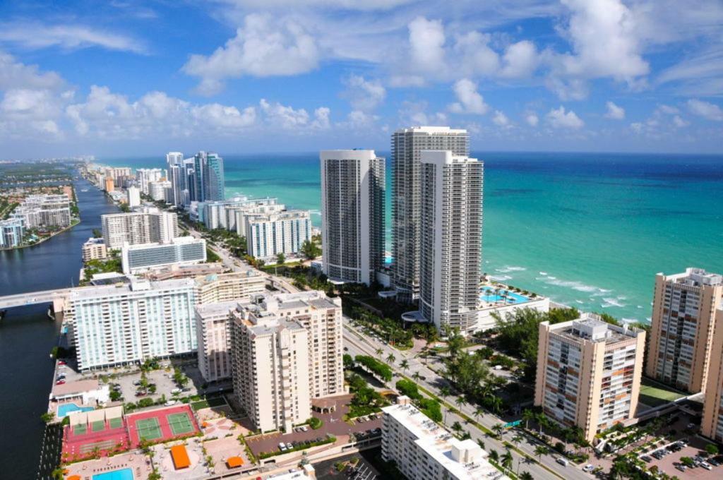 Hallandale Studio With Pool Apartment Hallandale Beach Luaran gambar